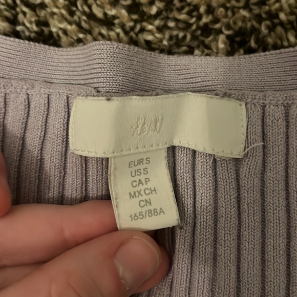 Long sleeved button up sweater. Light purple. Brand H&M - Picture 2 of 3